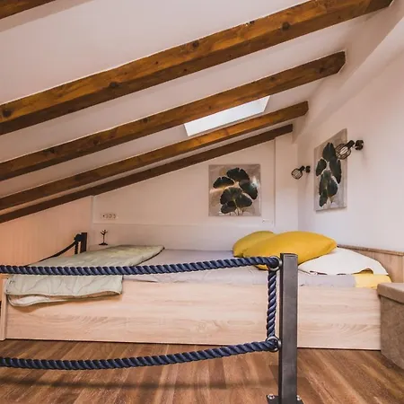 Apartman Ladro Appartamento