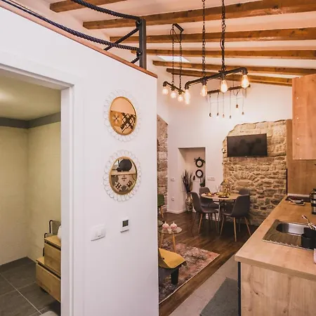 Appartamento Apartman Ladro *